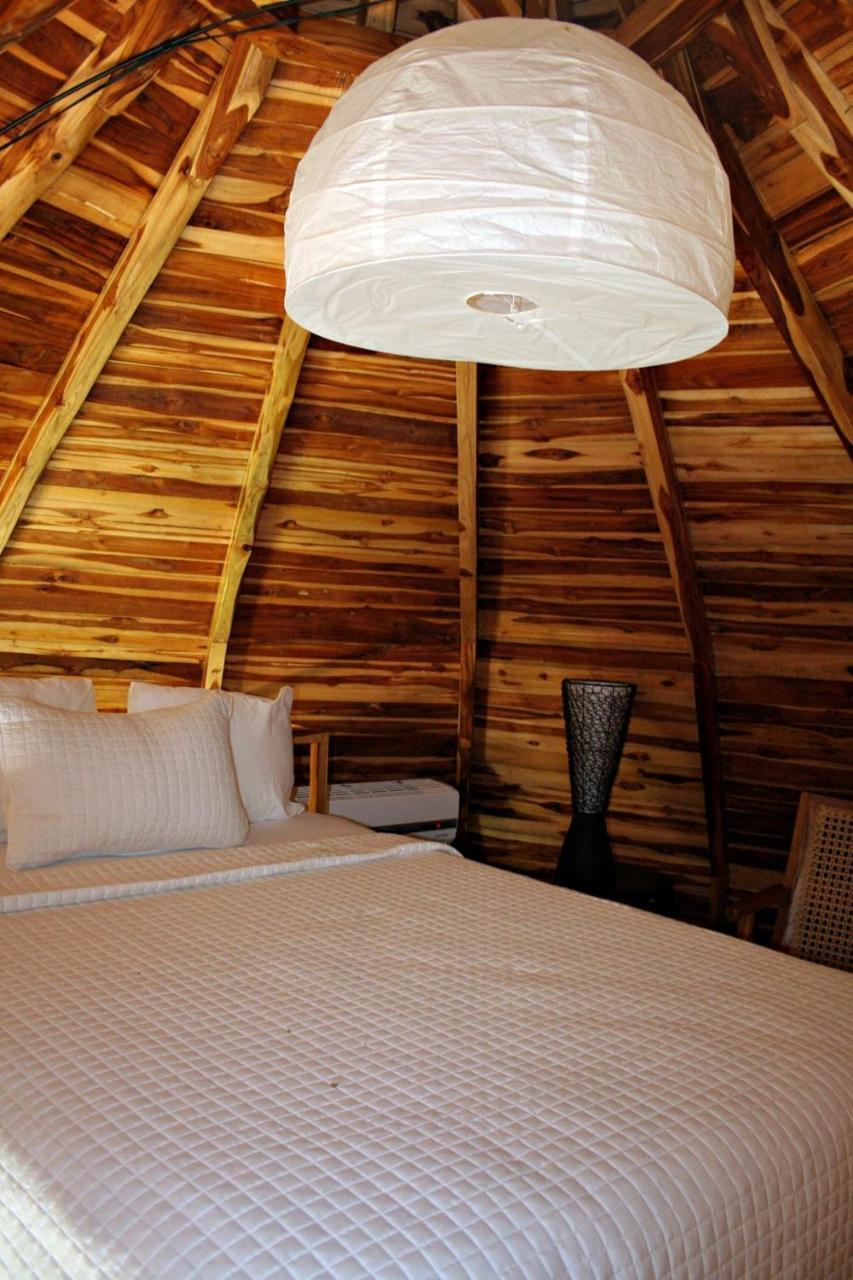 San Luis La Herradura Hotel Tortuga Village מראה חיצוני תמונה